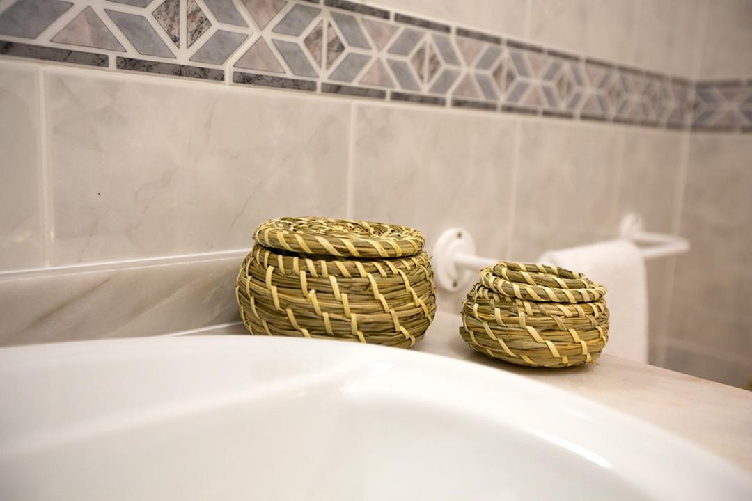 Waters House - Feel At Home Ir Our Sea بينيش المظهر الخارجي الصورة